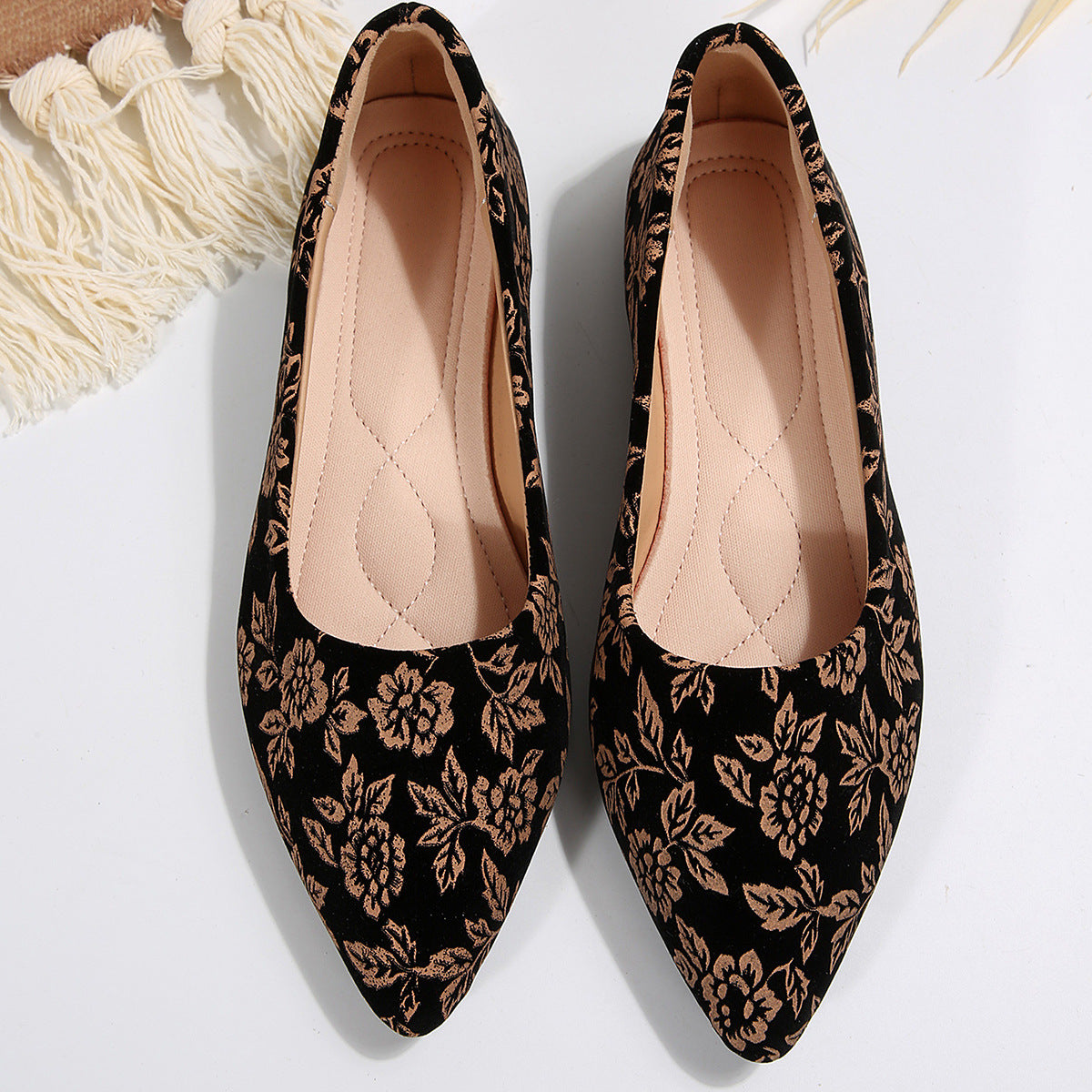 Anmutige Orthopädische Schuhe für modernen Look