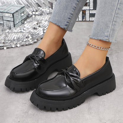 Schicke Orthopädische Schuhe mit einzigartigem Design