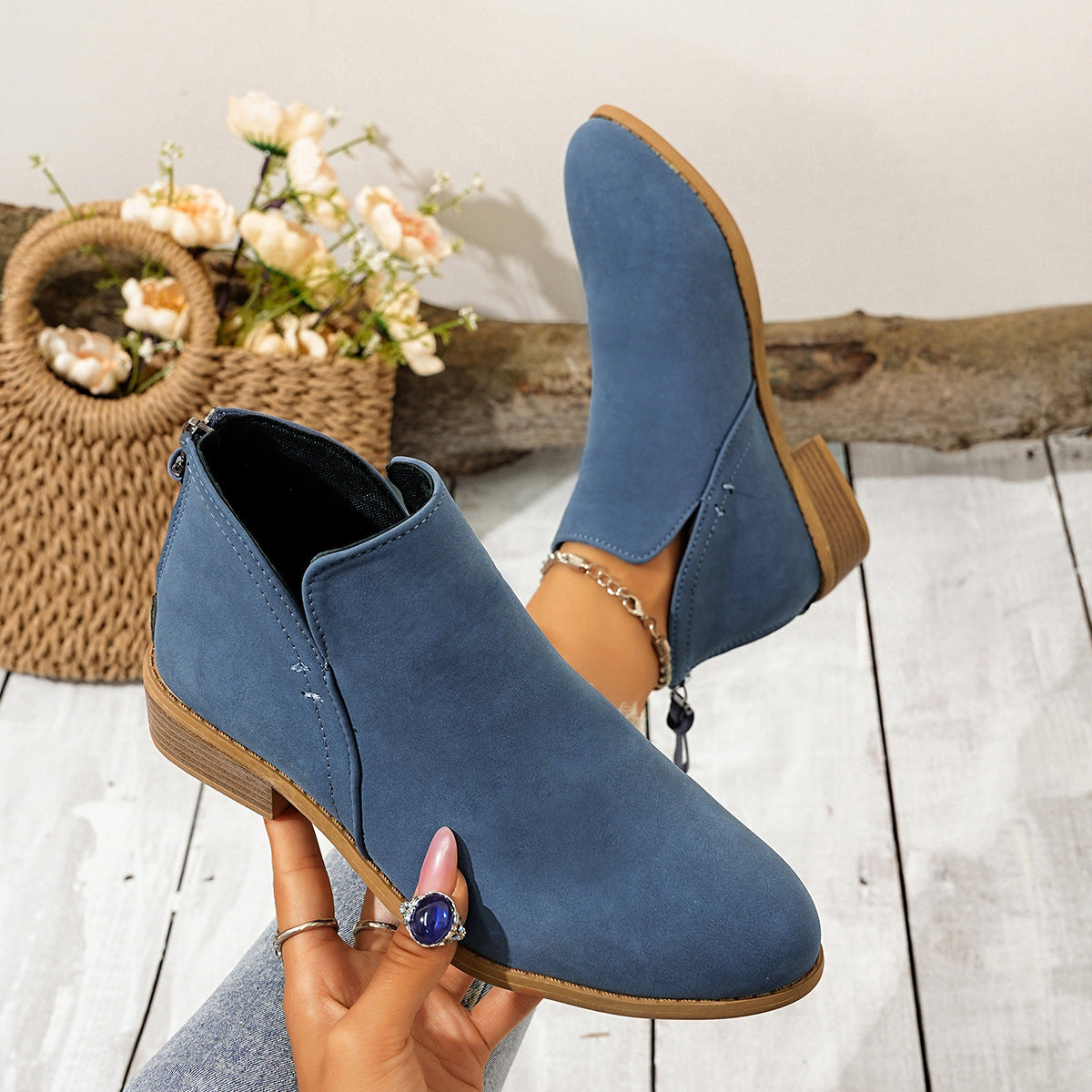 Anmutige Orthopädische Stiefel für modernen Look