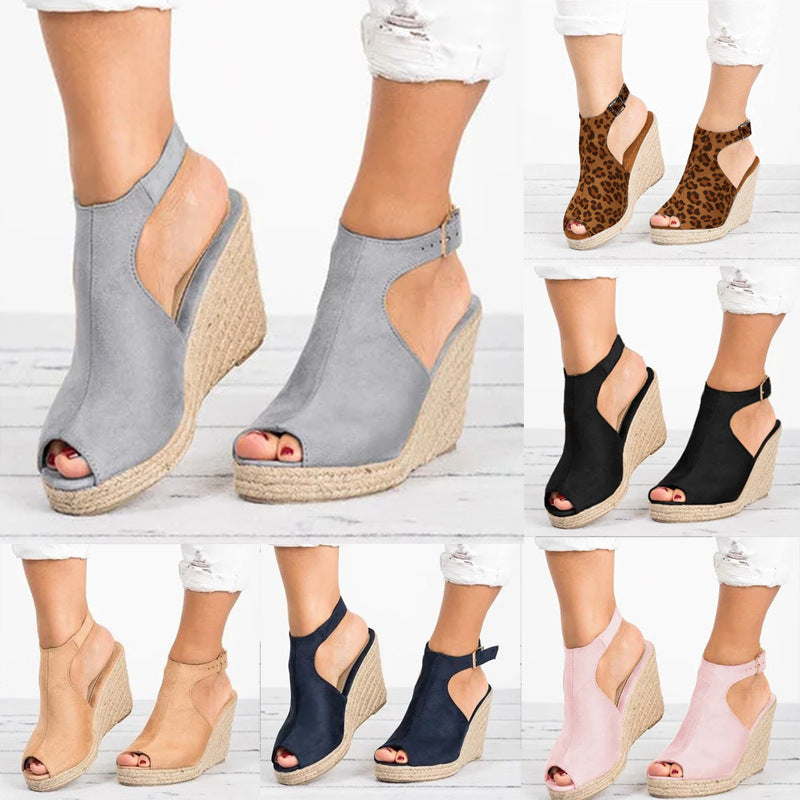 Anmutige Orthopädische Sandalen für modernen Look