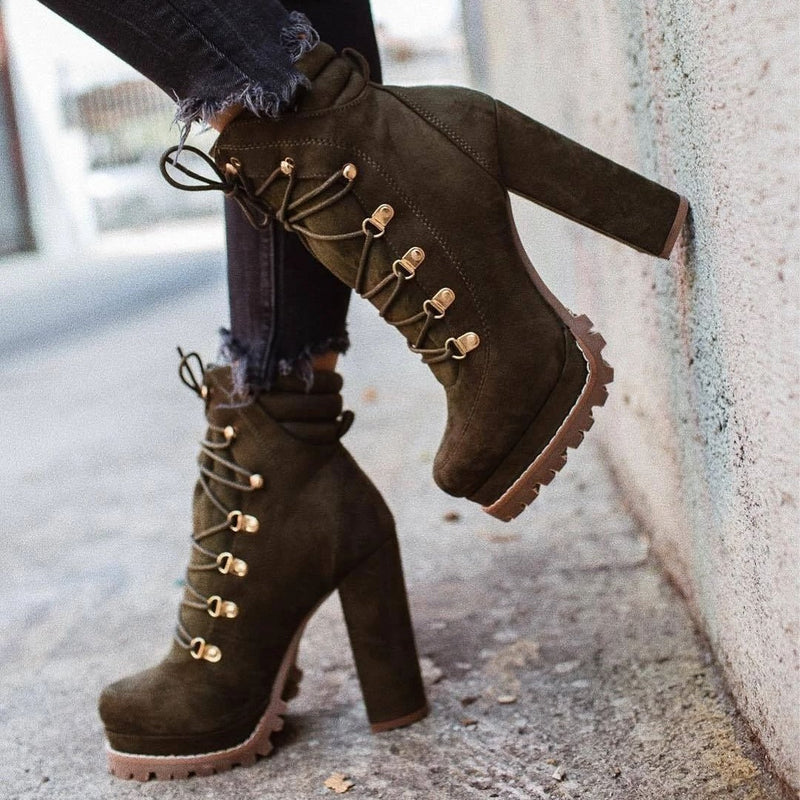 Vintage-inspirierte orthopädische Stiefel