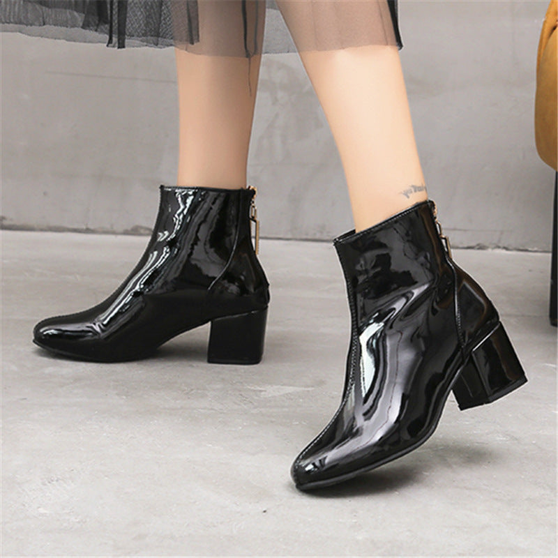 Klassische Orthopädische Stiefel mit zeitlosem Stil