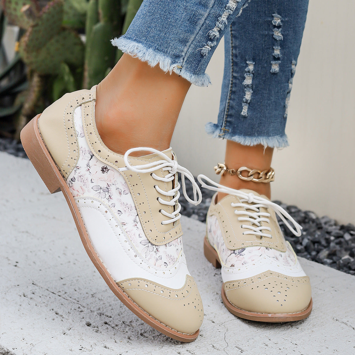 Anmutige Orthopädische Schuhe für modernen Look