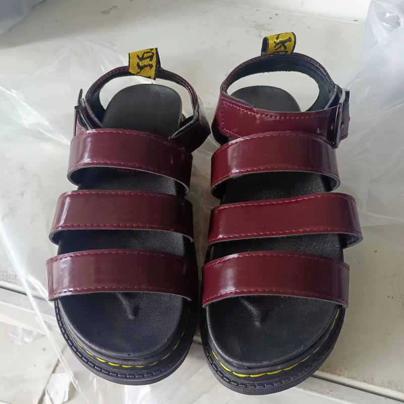 Anmutige Orthopädische Sandalen für modernen Look