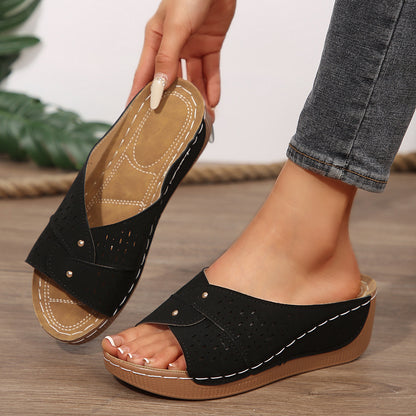 Schicke Orthopädische Sandalen mit einzigartigem Design