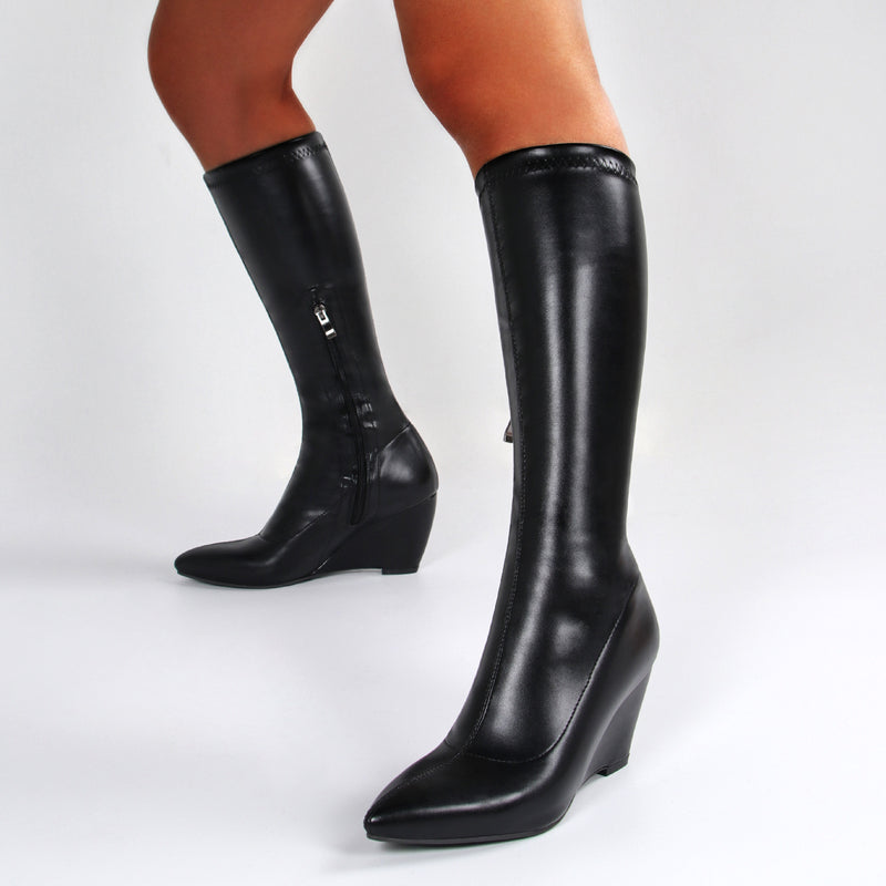 Klassische Orthopädische Stiefel mit zeitlosem Stil