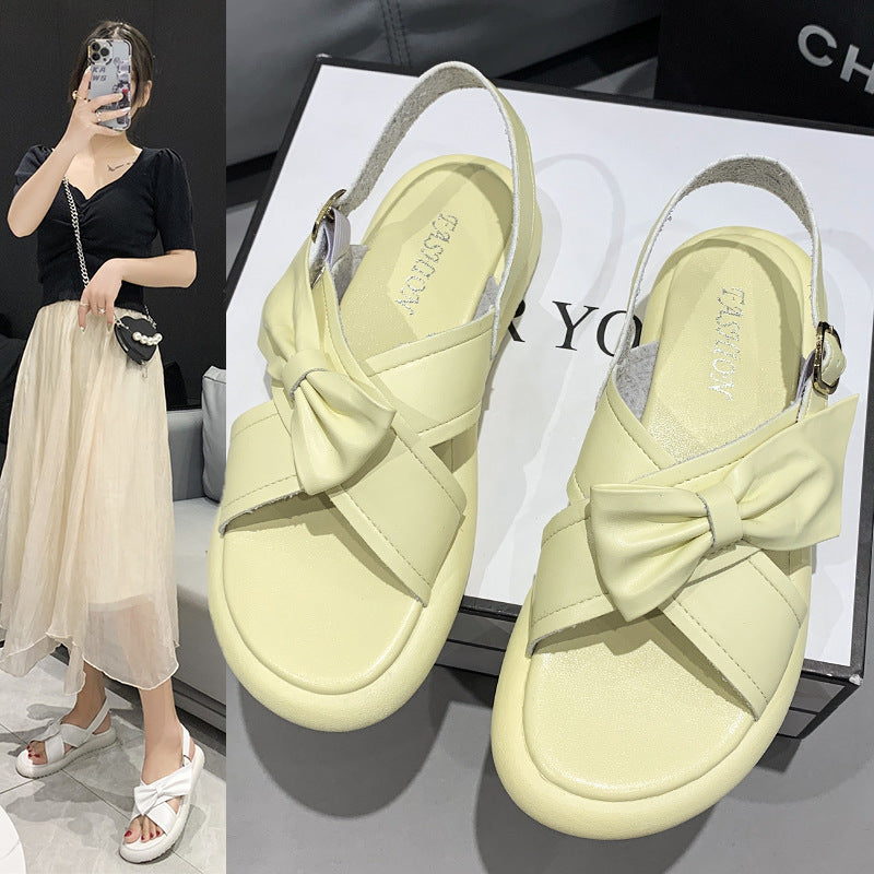Klassische Orthopädische Sandalen mit zeitlosem Stil