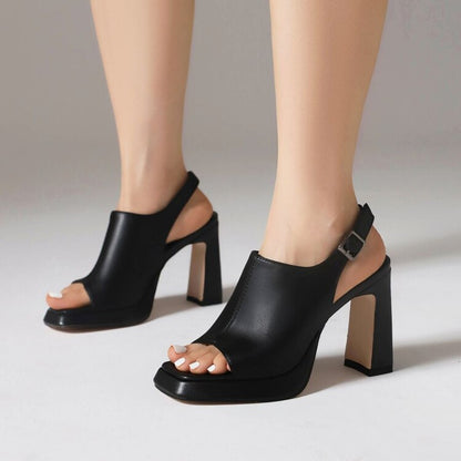 Schicke Orthopädische Sandalen mit einzigartigem Design