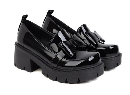 Anmutige Orthopädische Schuhe für modernen Look