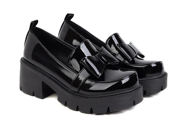 Anmutige Orthopädische Schuhe für modernen Look