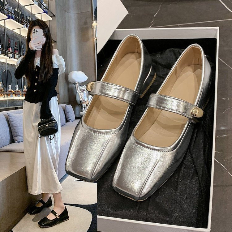 Schicke Orthopädische Schuhe mit einzigartigem Design