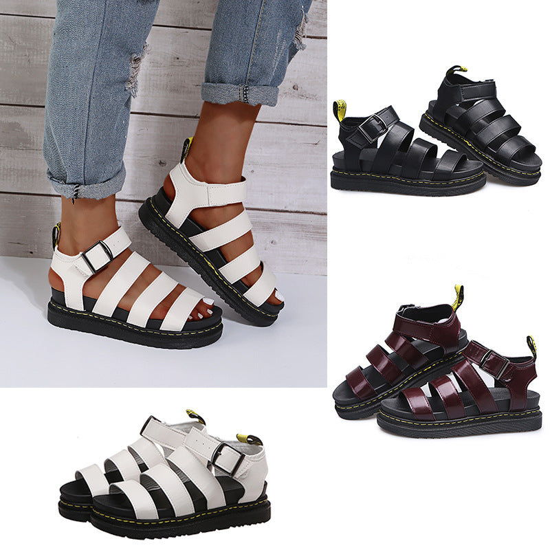 Anmutige Orthopädische Sandalen für modernen Look