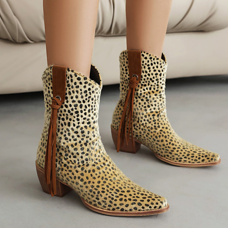 Wunderschön gefertigte Orthopädische Stiefel