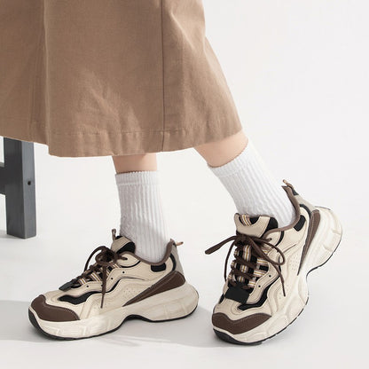 Klassische Orthopädische Schuhe mit zeitlosem Stil