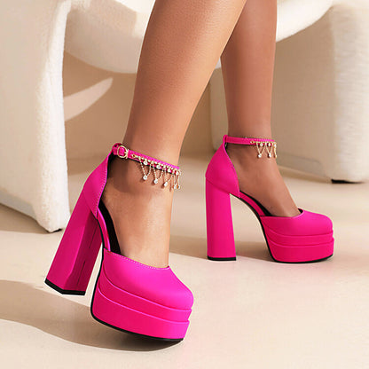 Anmutige Orthopädische Sandalen für modernen Look