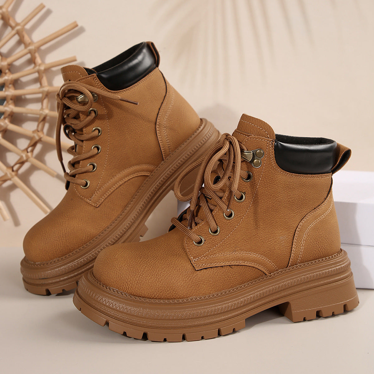 Klassische Orthopädische Stiefel mit zeitlosem Stil