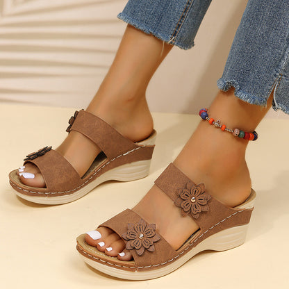 Klassische Orthopädische Schuhe mit zeitlosem Stil