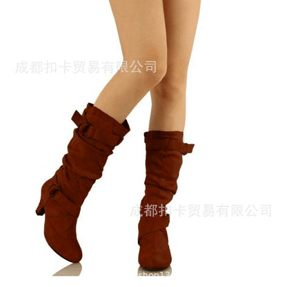 Schicke Orthopädische Stiefel mit einzigartigem Design