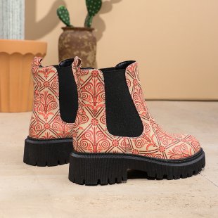 Klassische Orthopädische Stiefel mit zeitlosem Stil