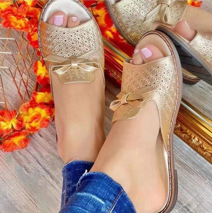 Anmutige Orthopädische Sandalen für modernen Look