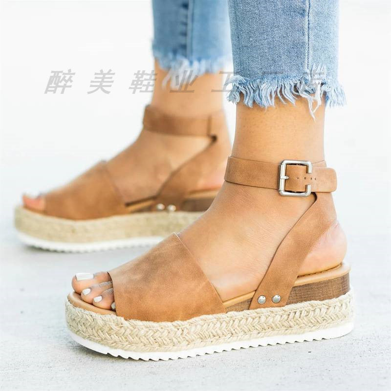 Stilvolle Orthopädische Sandalen für jeden Anlass