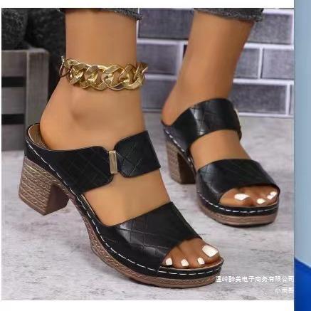 Elegante Orthopädische Sandalen für jeden Schritt