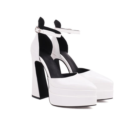 Wunderschön gefertigte Orthopädische Sandalen