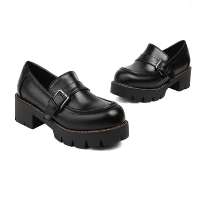 Klassische Orthopädische Schuhe mit zeitlosem Stil