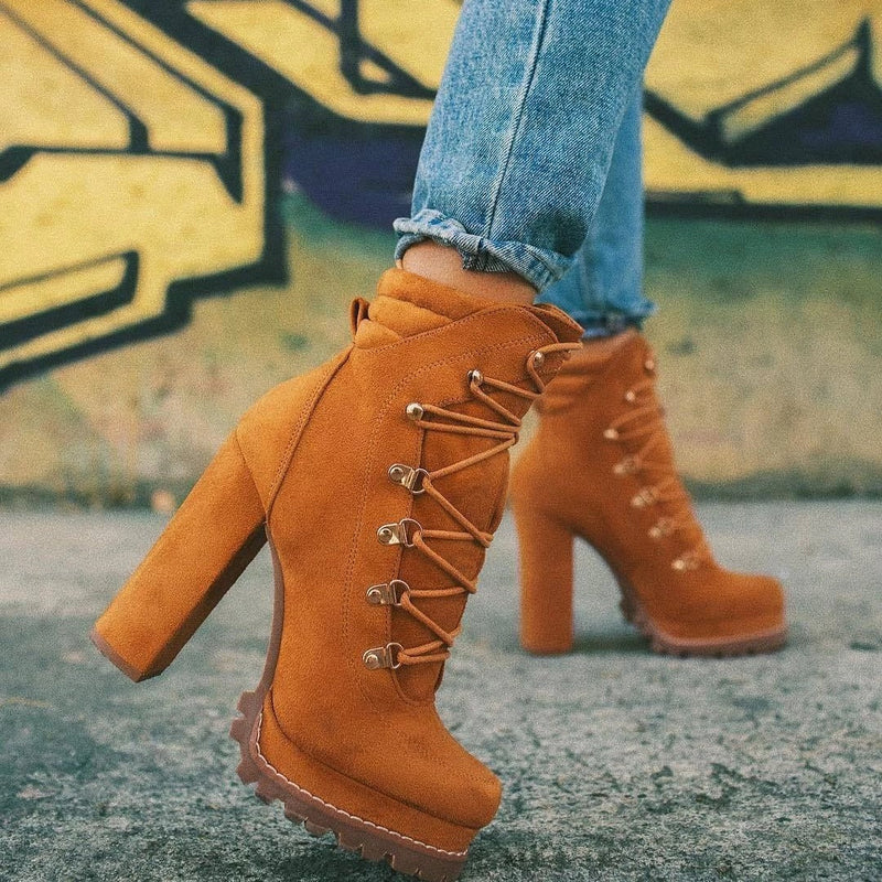 Vintage-inspirierte orthopädische Stiefel