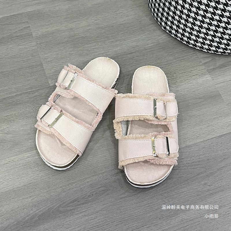 Anmutige Orthopädische Sandalen für modernen Look