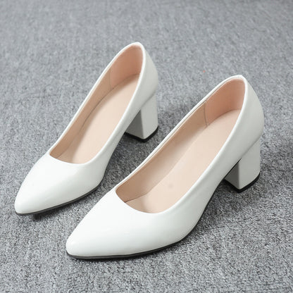 Schicke Orthopädische Absatzschuhe mit einzigartigem Design