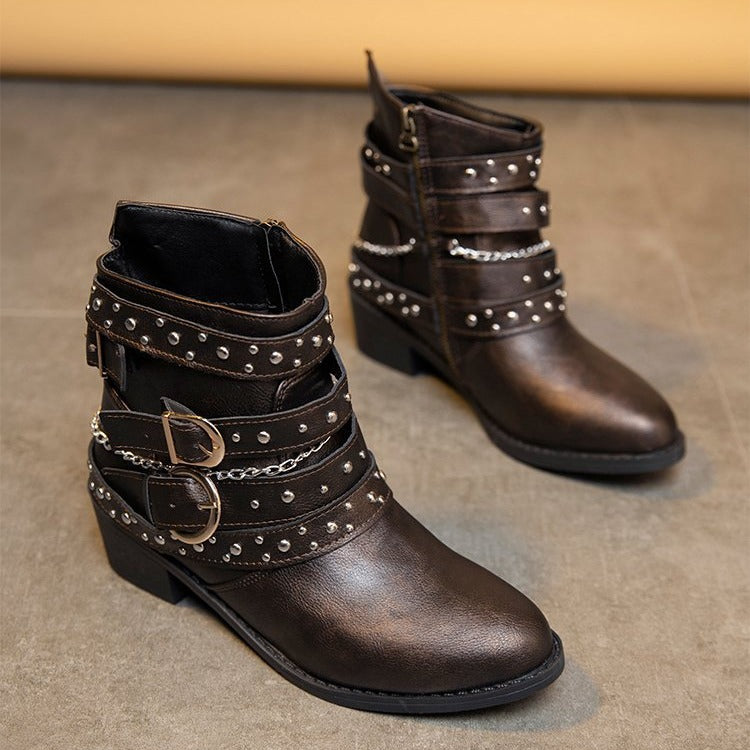 Klassische Orthopädische Stiefel mit zeitlosem Stil