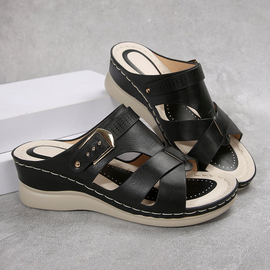 Anmutige Orthopädische Sandalen für modernen Look