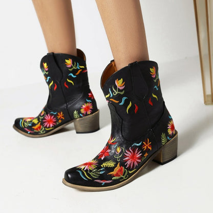 Schicke Orthopädische Stiefel mit einzigartigem Design