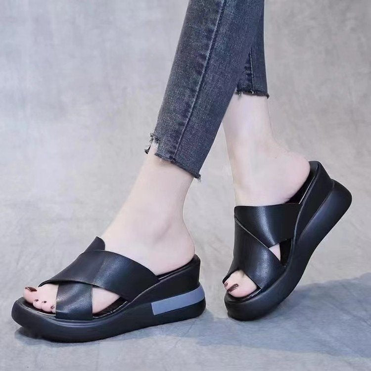 Anmutige Orthopädische Sandalen für modernen Look