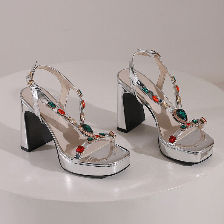 Wunderschön gefertigte Orthopädische Sandalen