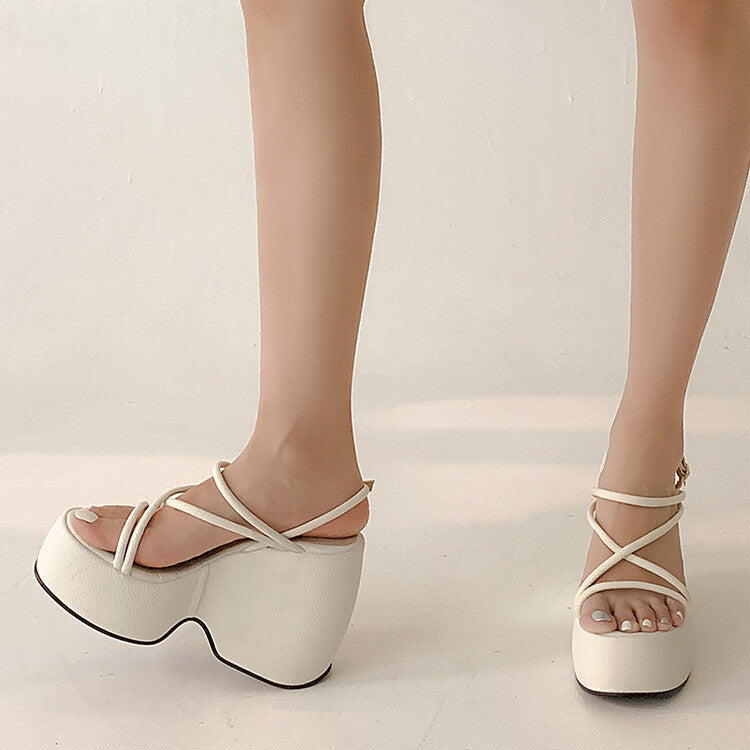 Anmutige Orthopädische Sandalen für modernen Look