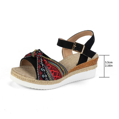 Anmutige Orthopädische Sandalen für modernen Look