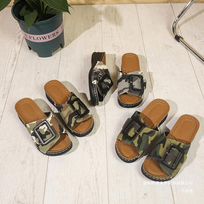 Klassische Orthopädische Sandalen mit zeitlosem Stil