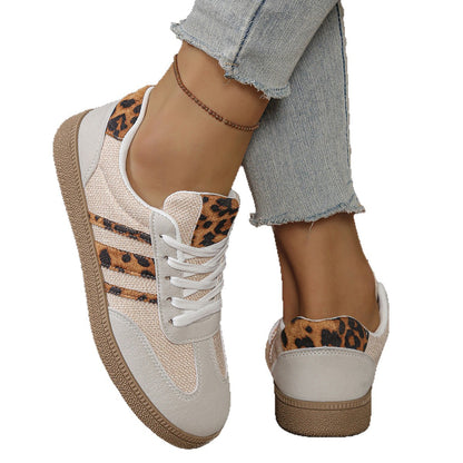 Klassische Orthopädische Sneakers mit zeitlosem Stil