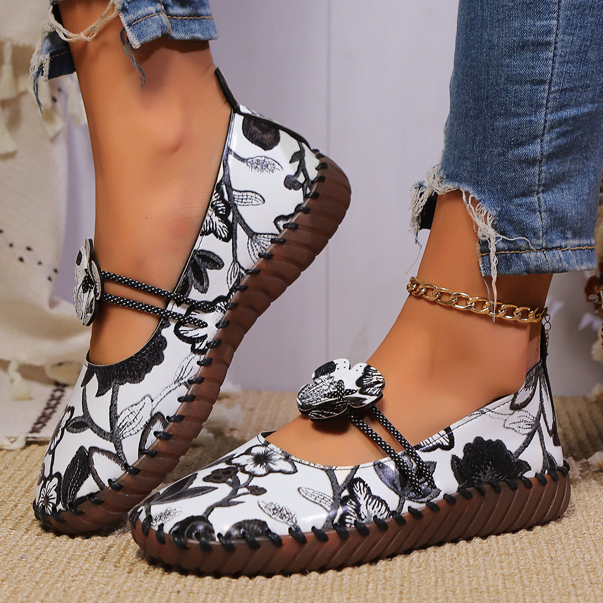 Schicke Orthopädische Schuhe mit einzigartigem Design