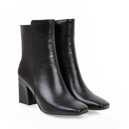 Klassische orthopädische Stiefel im zeitlosen Stil