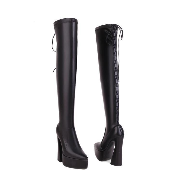 Anmutige Orthopädische Stiefel für modernen Look