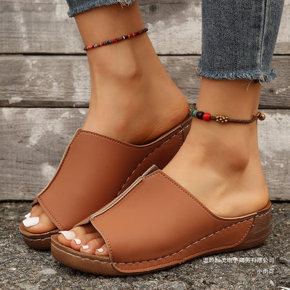 Anmutige Orthopädische Sandalen für modernen Look