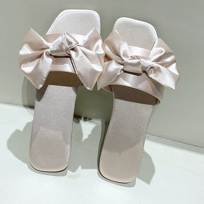 Klassische Orthopädische Sandalen mit zeitlosem Stil