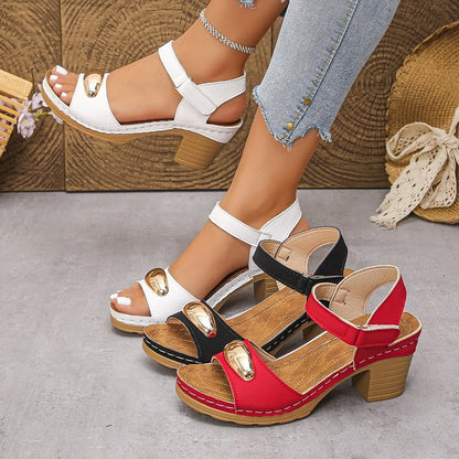 Schicke Orthopädische Sandalen mit einzigartigem Design