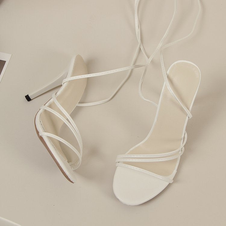 Anmutige Orthopädische Sandalen für modernen Look