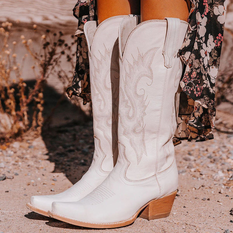 Anmutige Orthopädische Stiefel für modernen Look