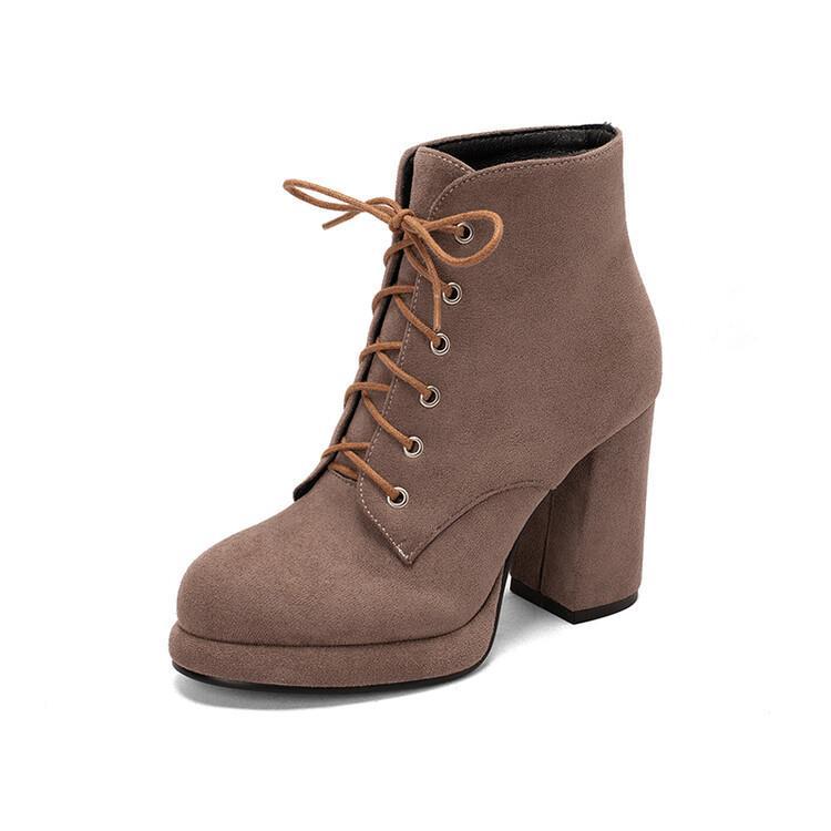 Bequeme Orthopädische Stiefel für den Alltag