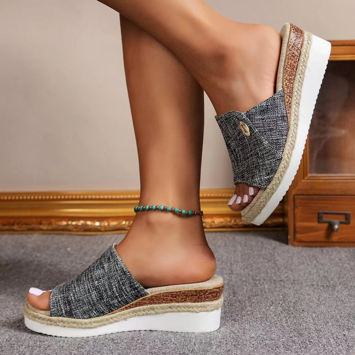 Klassische Orthopädische Sandalen mit zeitlosem Stil